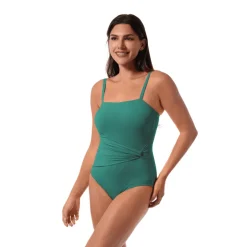 DONNA ONE PIECE