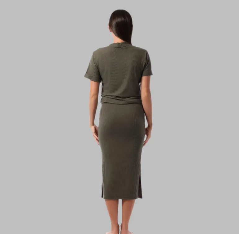 RILEY SIDE SLIT MIDI SKIRT